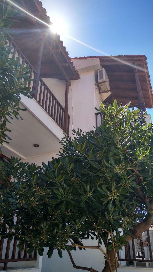 Aparthotel Ilaira Skala Eresou Exteriér fotografie
